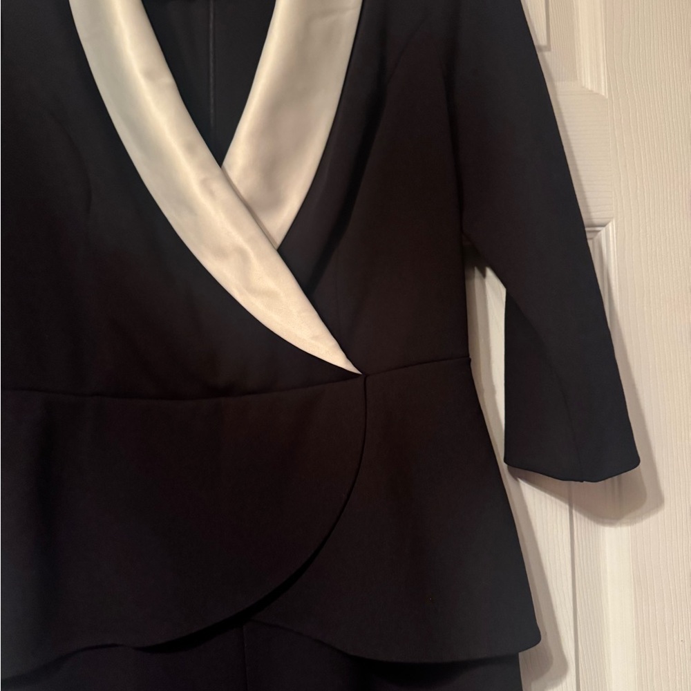 Adrianna Papell Sz Small Black & White Satin Collar Pantsuit w/ peplum/back zip - Picture 7 of 14